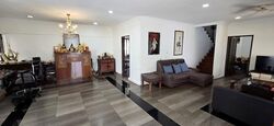 Simon Walk (D19), Terrace #551845061